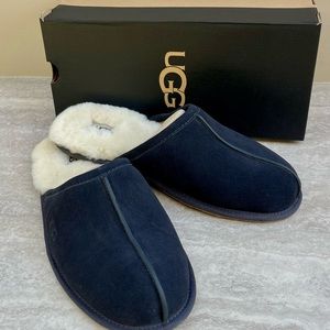 NWT UGG Men’s Suede Scuff Slipper Navy Blue Size 12 - Great Holiday Gift!